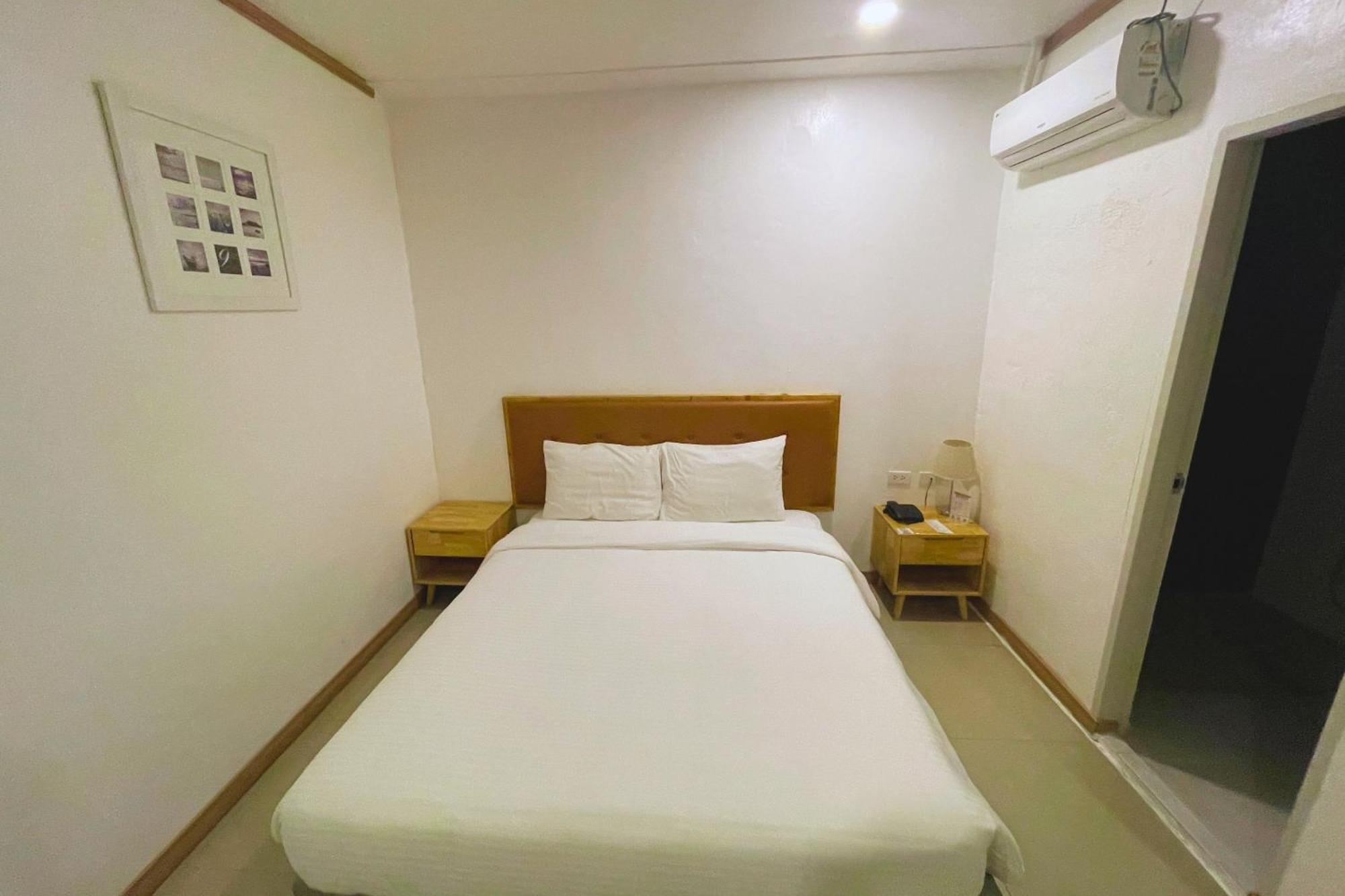 Hotel Halo Angeles City חדר תמונה