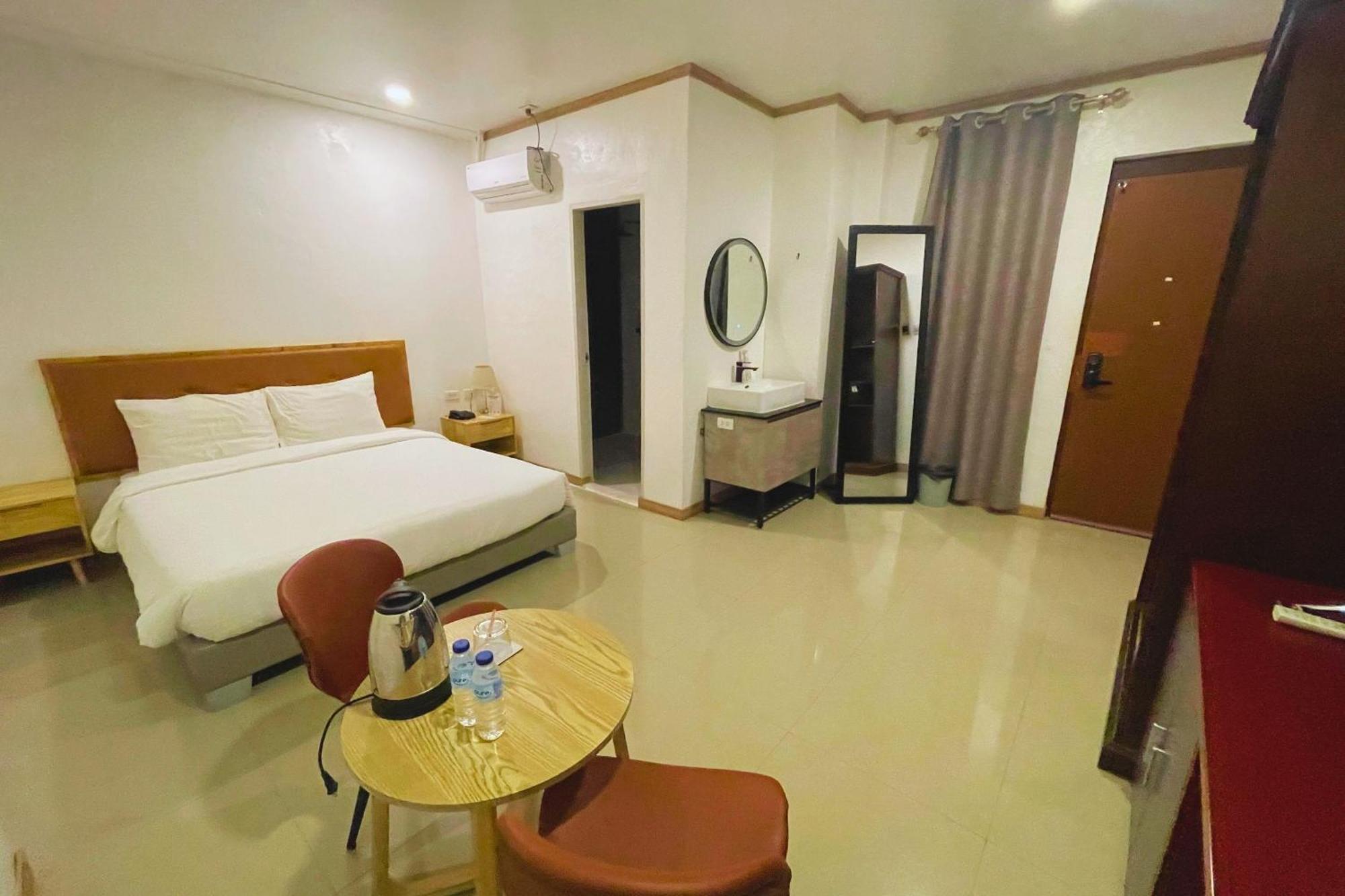 Hotel Halo Angeles City חדר תמונה