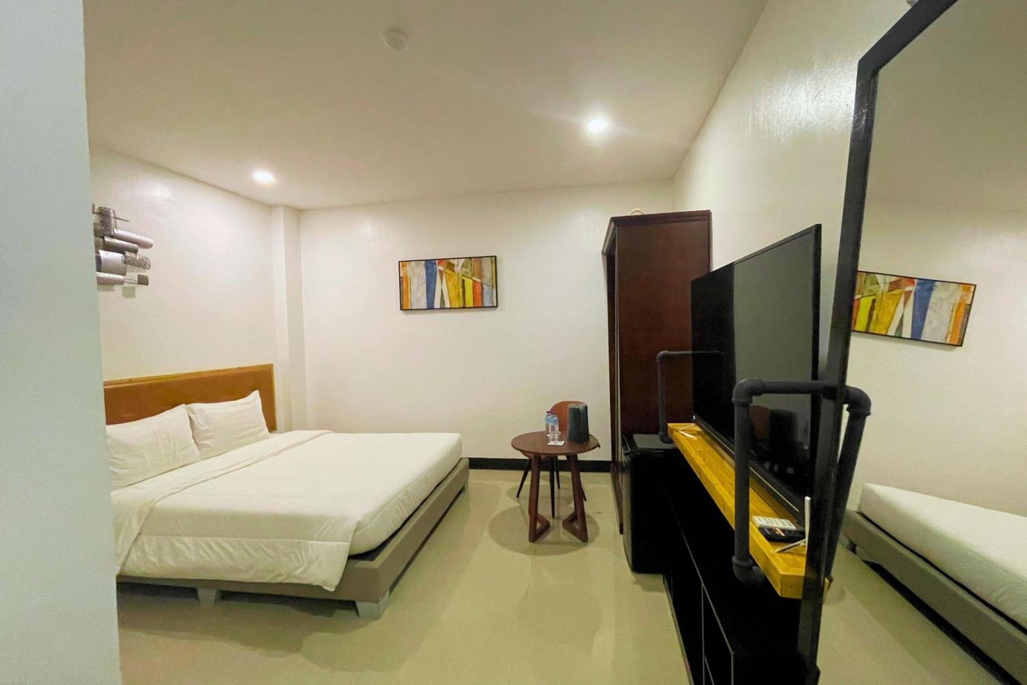 Hotel Halo Angeles City חדר תמונה