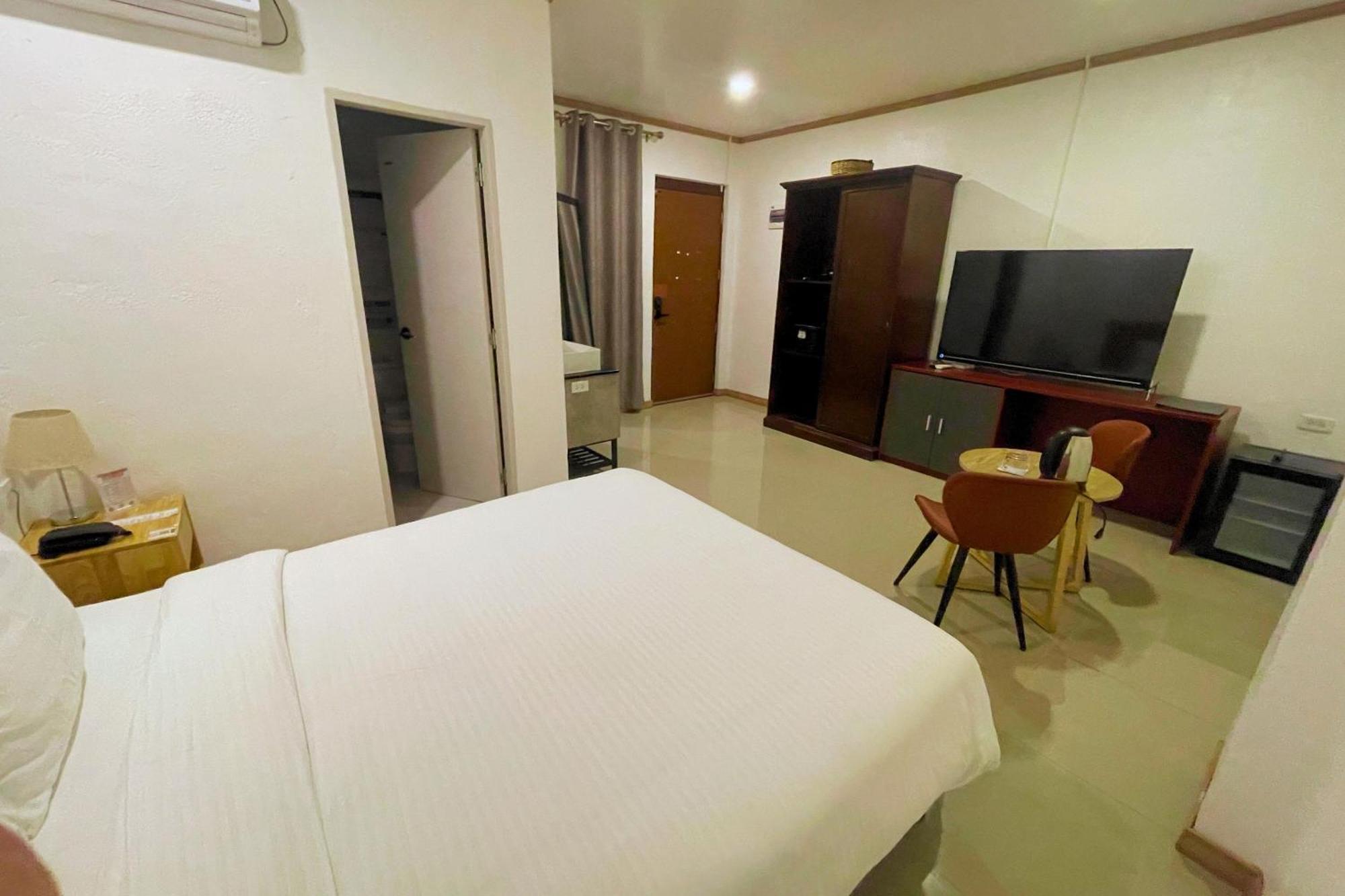 Hotel Halo Angeles City חדר תמונה
