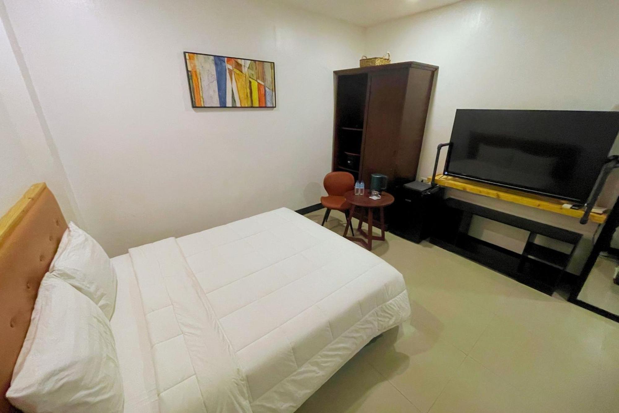 Hotel Halo Angeles City חדר תמונה