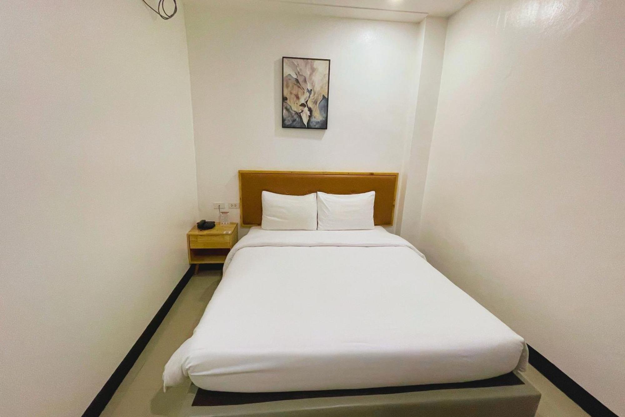 Hotel Halo Angeles City חדר תמונה
