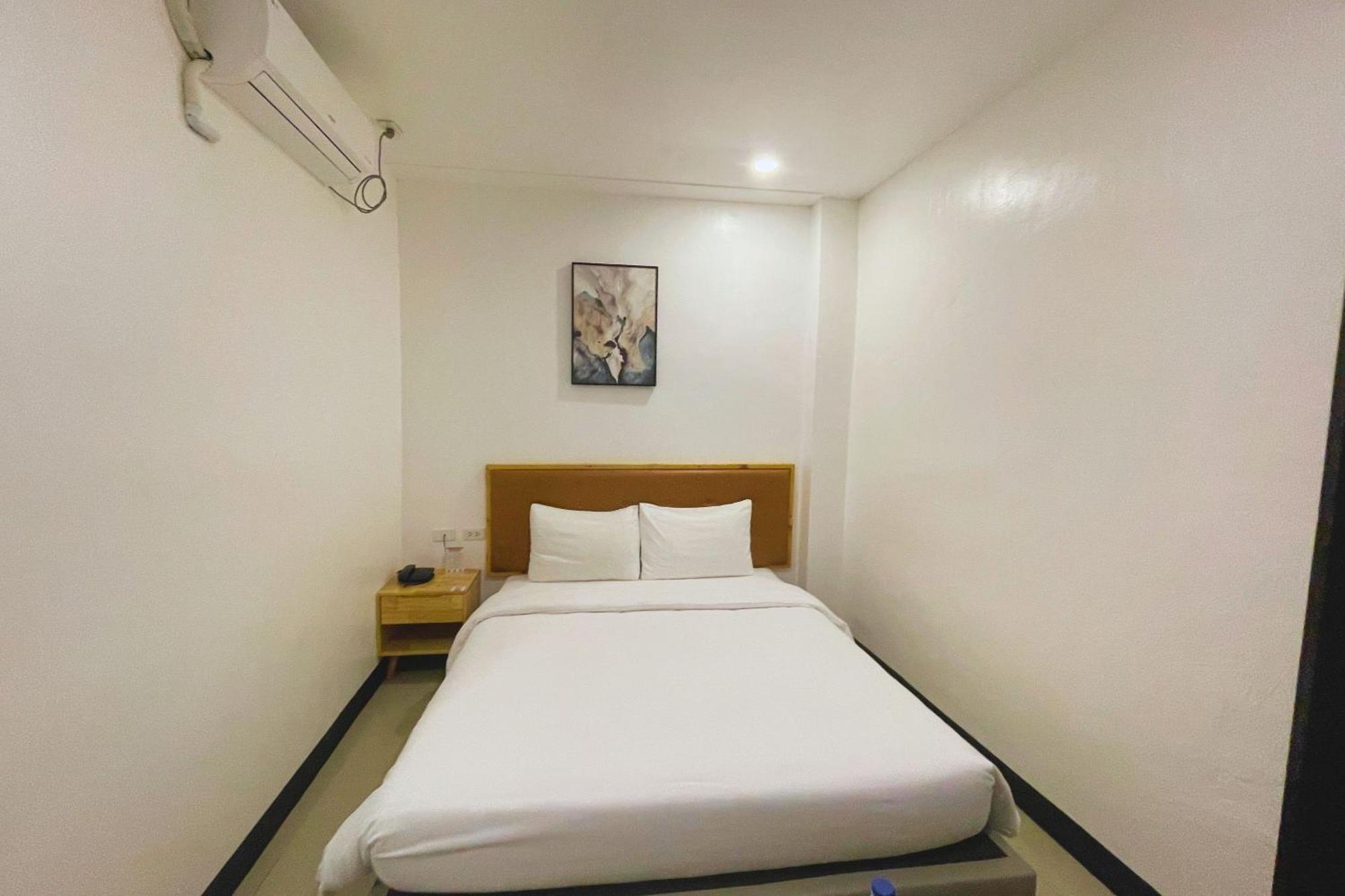Hotel Halo Angeles City חדר תמונה