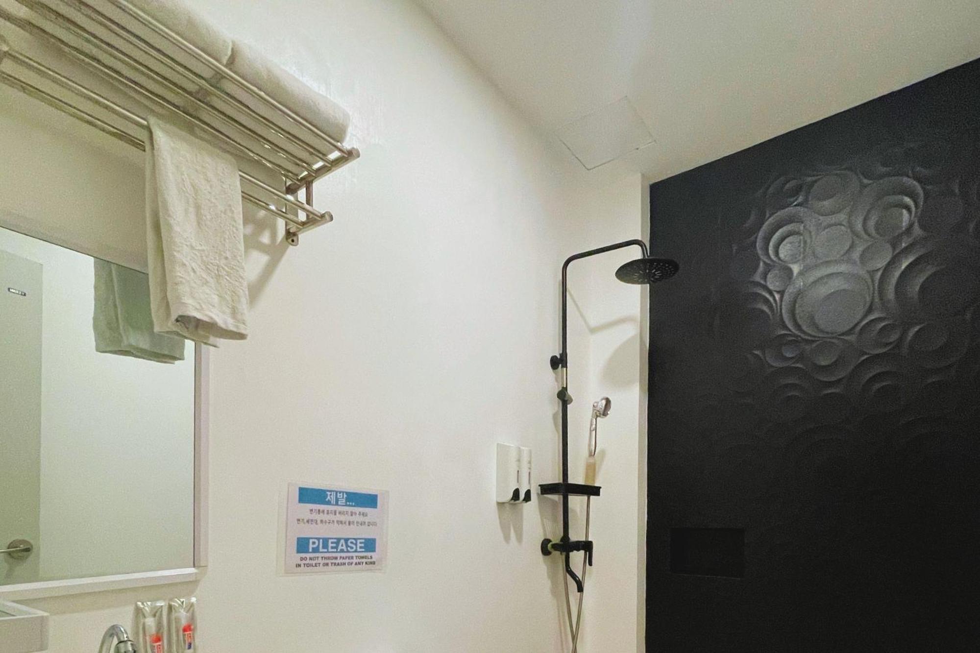 Hotel Halo Angeles City חדר תמונה
