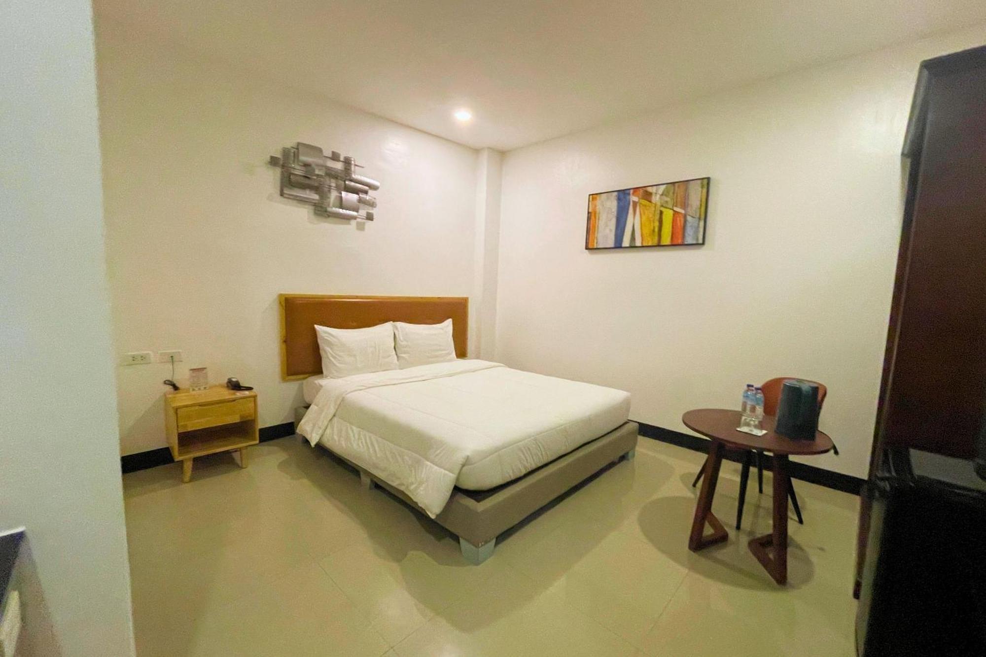 Hotel Halo Angeles City חדר תמונה